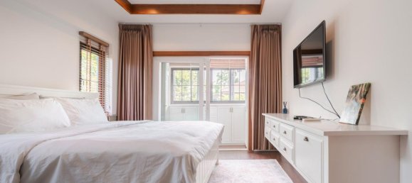 3 bedrooms Cafe / restaurant in Bangkok, Thailand No. 6348 6