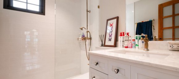 3 bedrooms Cafe / restaurant in Bangkok, Thailand No. 6348 16