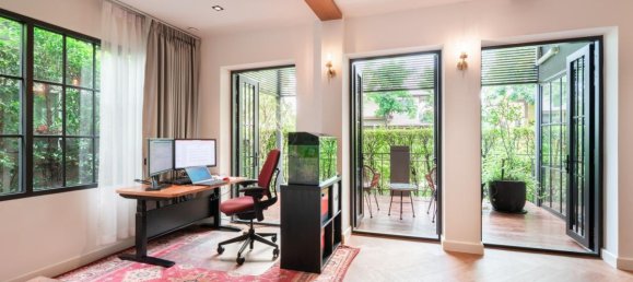 3 bedrooms Cafe / restaurant in Bangkok, Thailand No. 6348 11