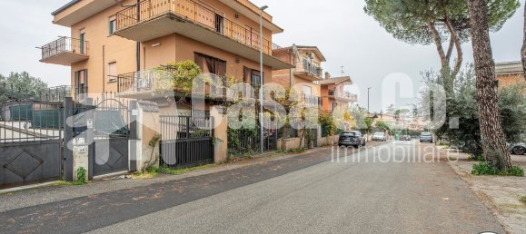 3 rooms Apartment in Rome, Italy No. 151635 31
