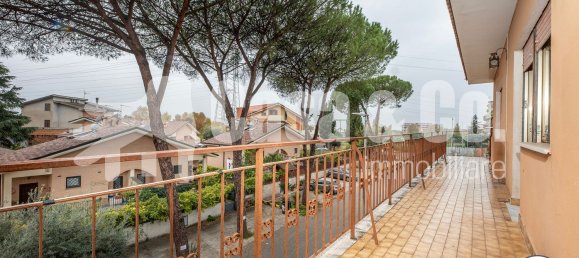 3 rooms Apartment in Rome, Italy No. 151635 20