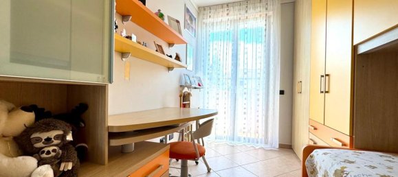 3 bedrooms Villa in Quintano, Italy No. 324753 17