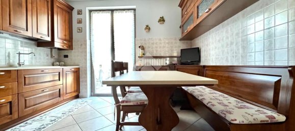 3 bedrooms Villa in Quintano, Italy No. 324753 7