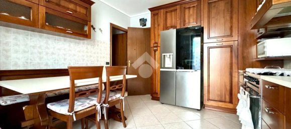 3 bedrooms Villa in Quintano, Italy No. 324753 6