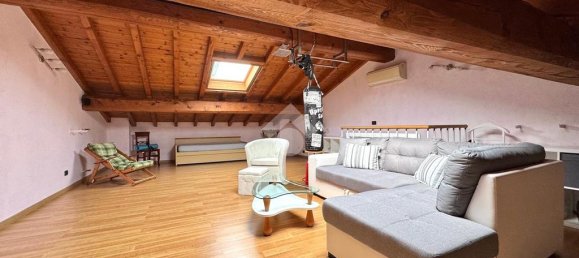 3 bedrooms Villa in Quintano, Italy No. 324753 20