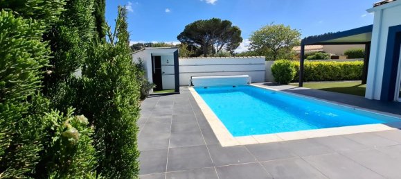3 Schlafzimmer Villa in Narbonne, France, Nr. 360897 2