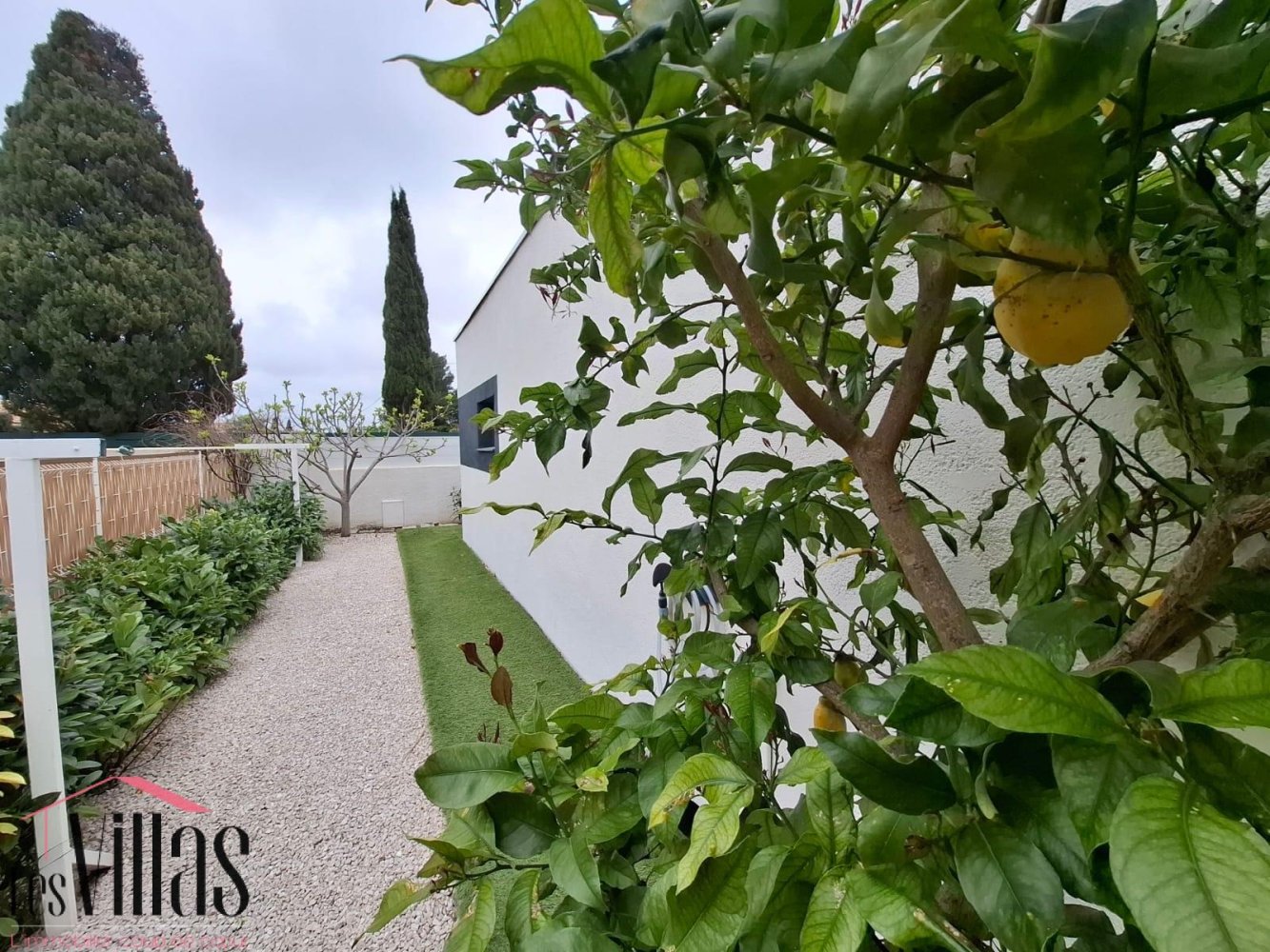 3 Schlafzimmer Villa in Narbonne, France, Nr. 360897