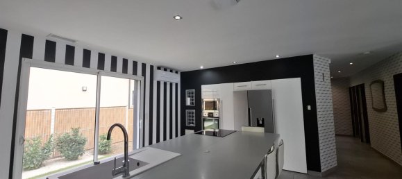 3 Schlafzimmer Villa in Narbonne, France, Nr. 360897 4