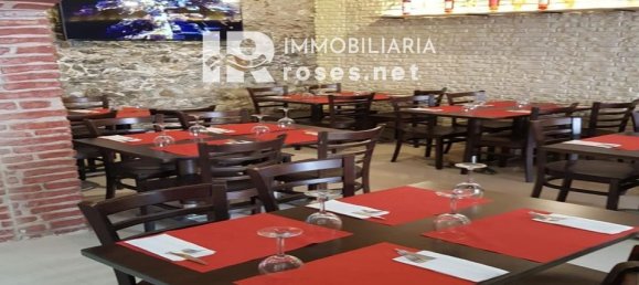 291m² Commercial property in Roses, Spain No. 179120 17