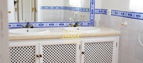 3 bedrooms Penthouse in Marbella, Spain No. 113428 11