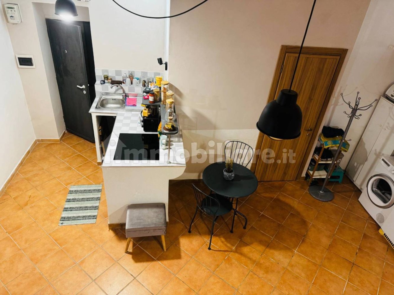 1 bedroom Commercial property in Civitavecchia, Italy No. 386502
