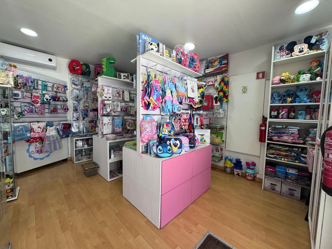 2 bedrooms Commercial property in Sintra, Portugal No. 213950