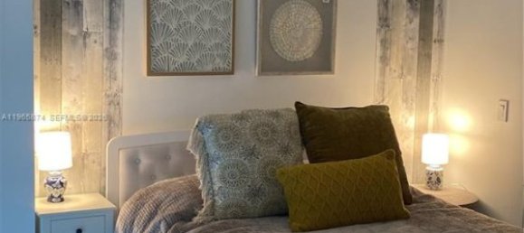 1 Schlafzimmer Gewerbliche Immobilien in Miami, USA, Nr. 615627 5