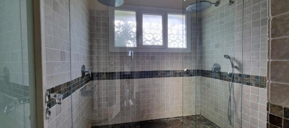 6 bedrooms Villa in Nice, France No. 298401 11