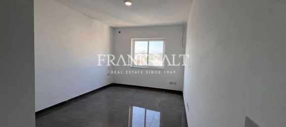 Penthouse T3 em Mosta, Malta N.º 2726 4