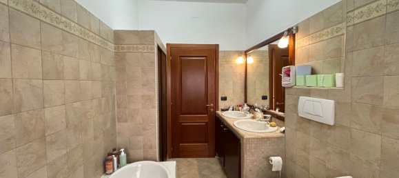 4-Zimmer Wohnung in Piacenza, Italy, Nr. 190240 19