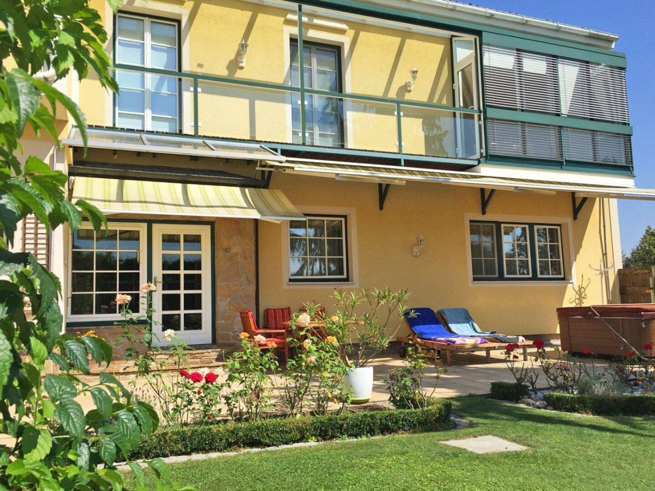 6-salle Maison à Grossweikersdorf, Austria No. 64088