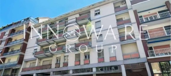 3 bedrooms Apartment in Ancona, Italy No. 280753 2