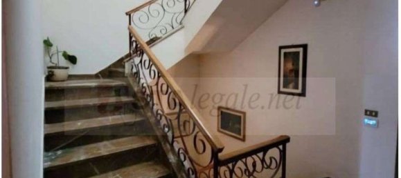 14 rooms Apartment in Florence, Italy No. 192595 12