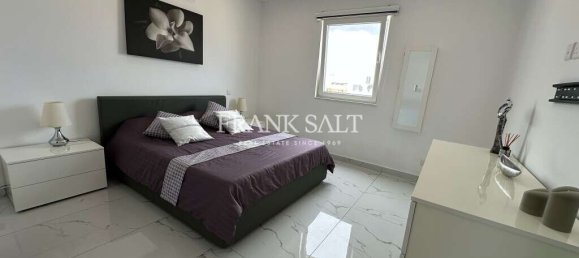 3 bedrooms Penthouse in Marsaskala, Malta No. 11541 3
