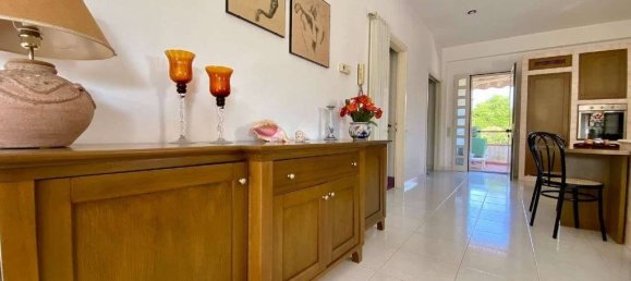 5 Schlafzimmer Villa in Sabaudia, Italy, Nr. 157184 14
