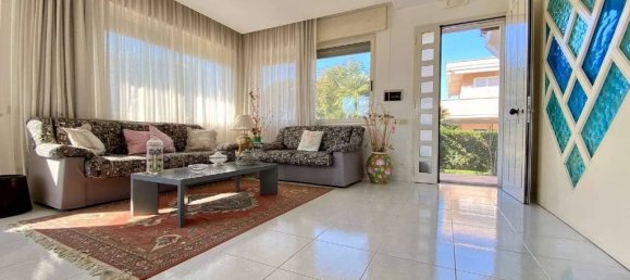 5 Schlafzimmer Villa in Sabaudia, Italy, Nr. 157184 15