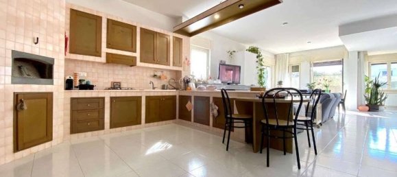 5 Schlafzimmer Villa in Sabaudia, Italy, Nr. 157184 6