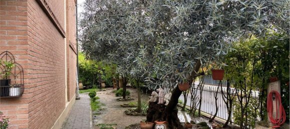 7 rooms House in Campogalliano, Italy No. 105520 34