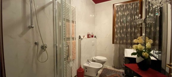 7 rooms House in Campogalliano, Italy No. 105520 12