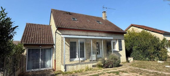 Casa de 3 dormitorios en Porcheville, France No. 334566 9