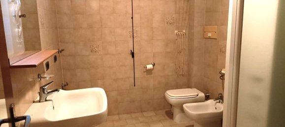 Квартира с 3 комнатами в Лурате Каччивио, Италия № 173241 22