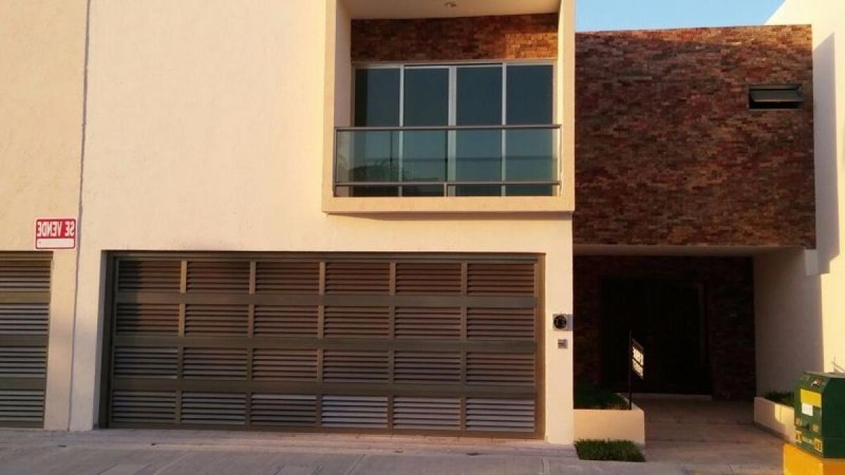 Casa de 3 dormitorios en Tijuana, Mexico No. 182157