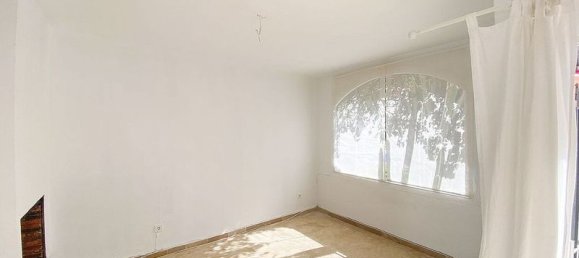 4 bedrooms House in Estepona, Spain No. 180174 7