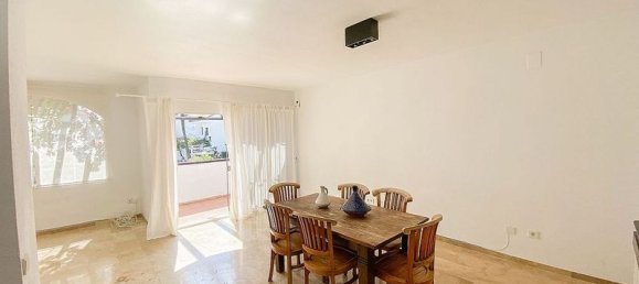 4 bedrooms House in Estepona, Spain No. 180174 2