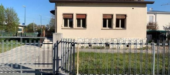 Apartamento de 2 habitaciónes en Treviso, Italy No. 162362 4