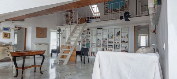 Duplex T6 em Levanto, Italy N.º 348304 34