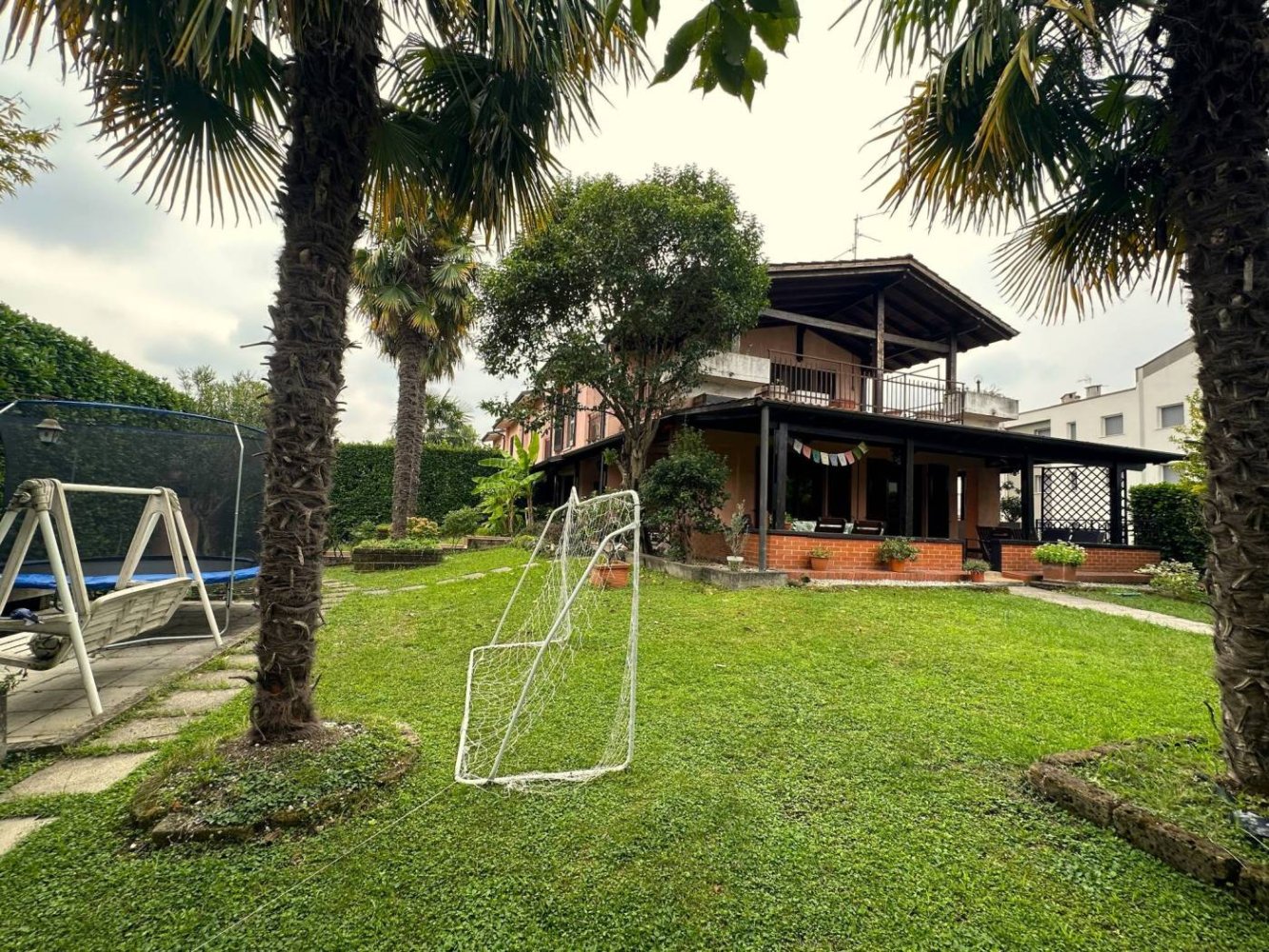 Casa T3 em Osio Sotto, Italy N.º 383257