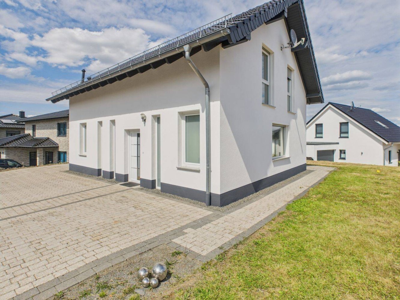 7 rooms House in Vulkaneifel, Germany No. 332028