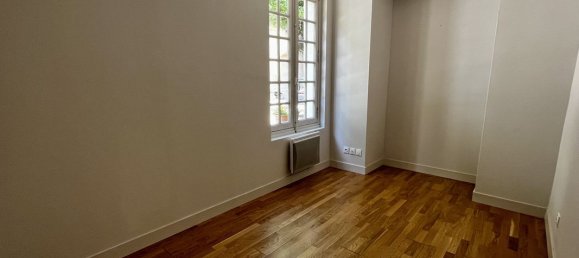 2 chambres Appartement à Cinq-Mars-la-Pile, France No. 97837 6