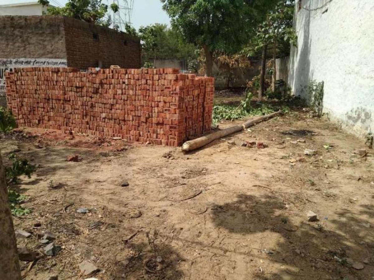  Land in Gurgaon, India No. 32975