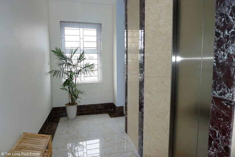 Apartamento de 2 dormitorios en Dong Da, Vietnam No. 5792