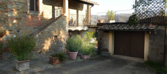 18 rooms House in Castiglion Fiorentino, Italy No. 57210 23