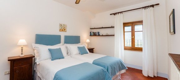 18 rooms House in Castiglion Fiorentino, Italy No. 57210 13