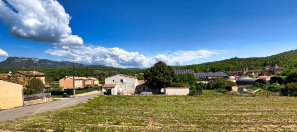  Land in Correns, France No. 114072 3
