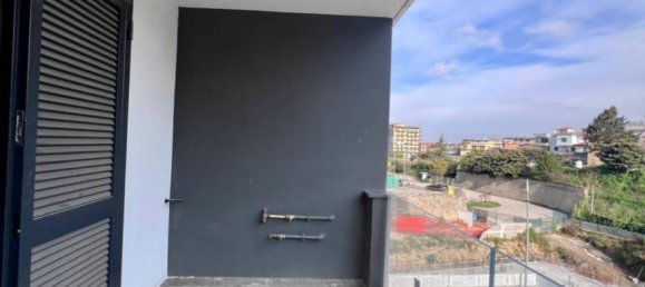 2 Schlafzimmer Wohnung in Marano di Napoli, Italy, Nr. 292862 9