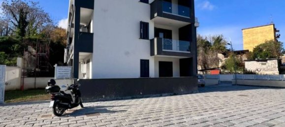 2 Schlafzimmer Wohnung in Marano di Napoli, Italy, Nr. 292862 12