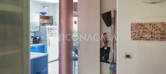 6 rooms Apartment in Torri di Quartesolo, Italy No. 257791 14