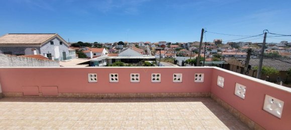 4 bedrooms House in Almada, Portugal No. 141926 28