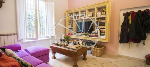 4-Zimmer Haus in Prato, Italy, Nr. 68891 10