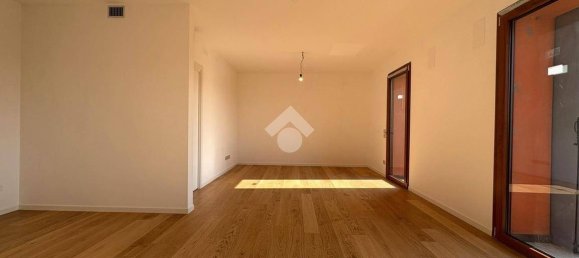 2 غرف نوم منزل ذو طابقين في Spresiano, Italy رقم 301602 13